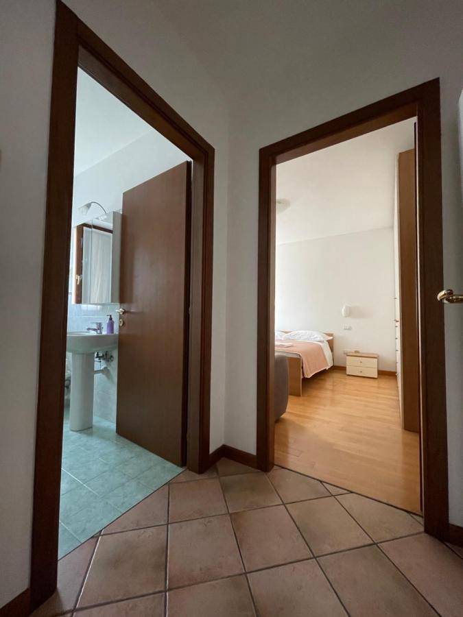 Апартаменты Richi Rent 03 Верона Экстерьер фото